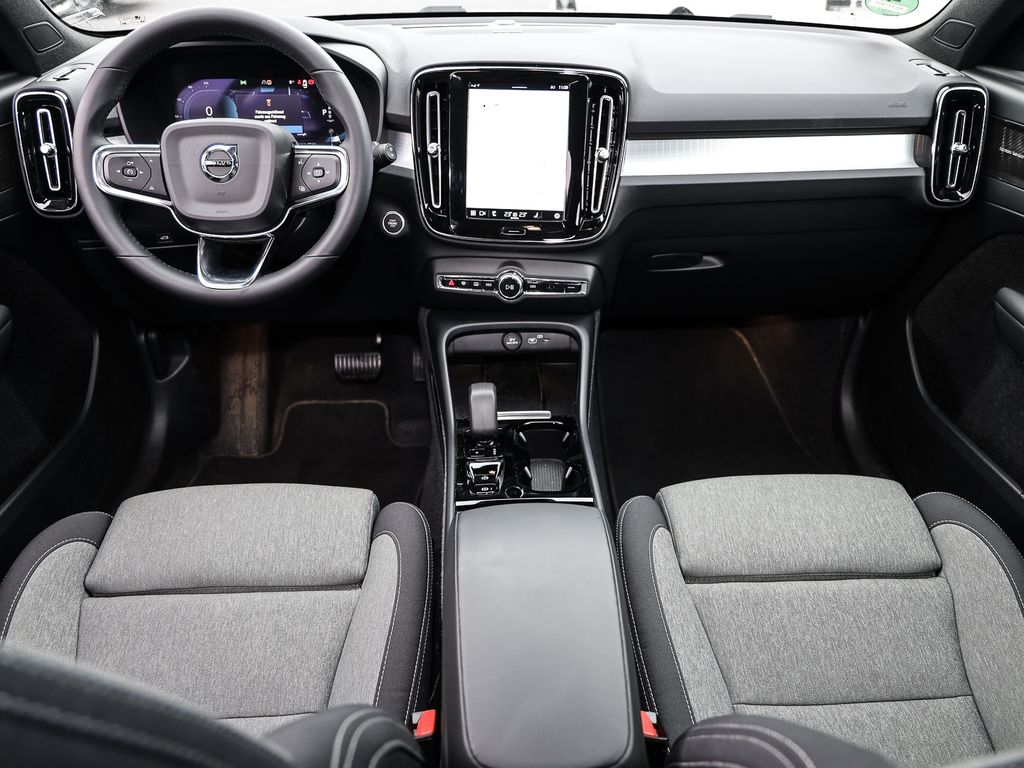 Volvo XC40 2023