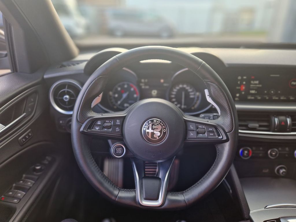 Alfa Romeo Stelvio 2020