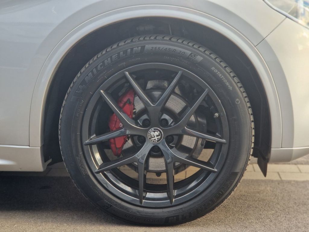 Alfa Romeo Stelvio 2020
