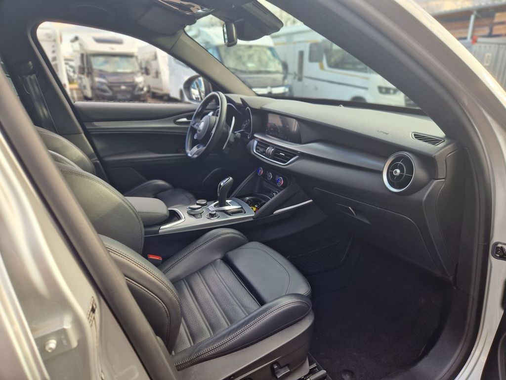 Alfa Romeo Stelvio 2020