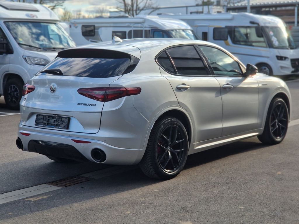Alfa Romeo Stelvio 2020