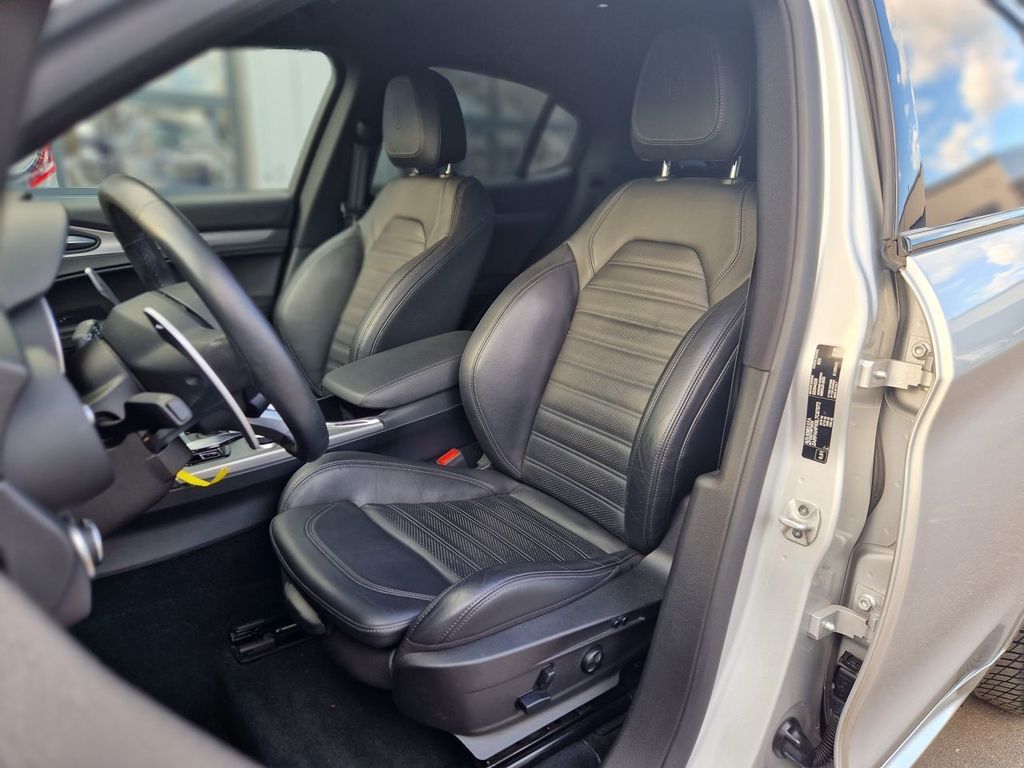 Alfa Romeo Stelvio 2020