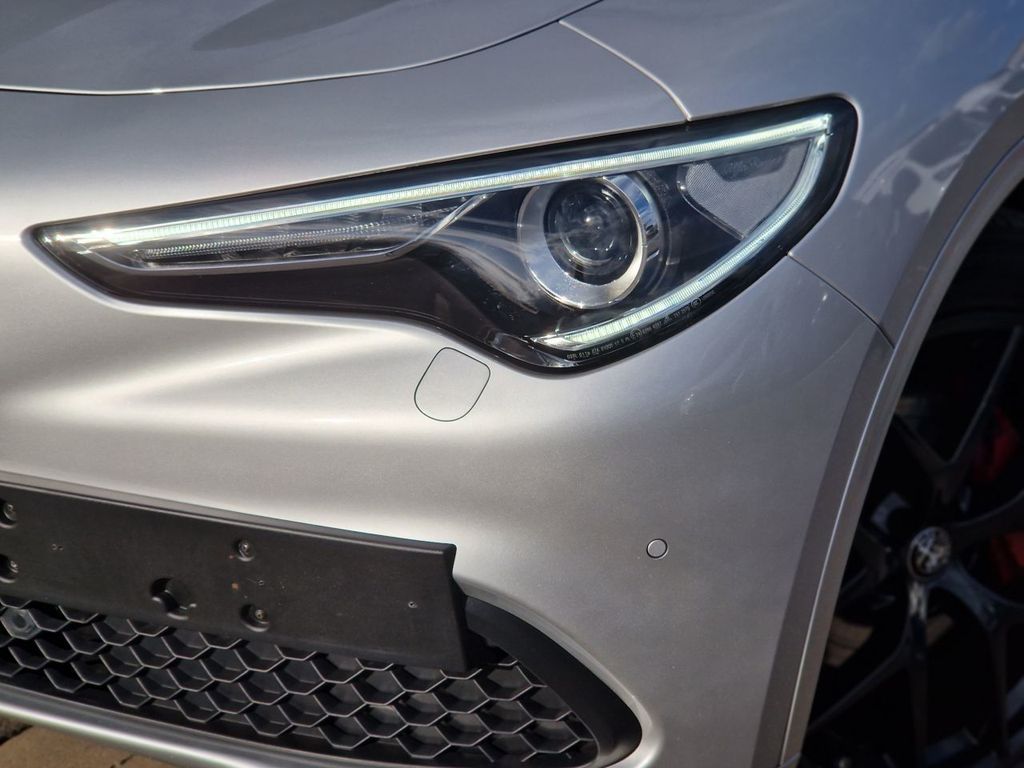 Alfa Romeo Stelvio 2020