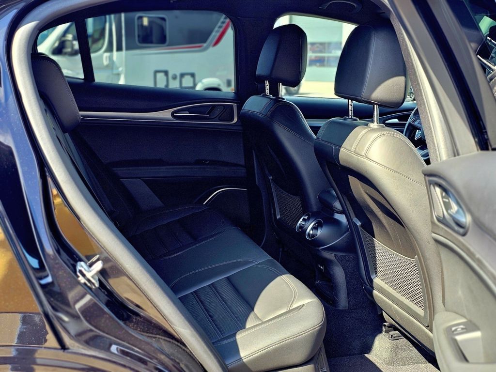 Alfa Romeo Stelvio 2020