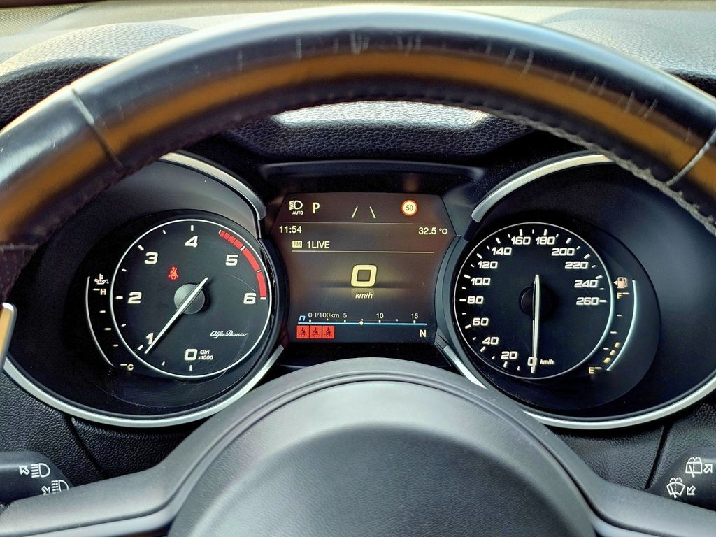 Alfa Romeo Stelvio 2020