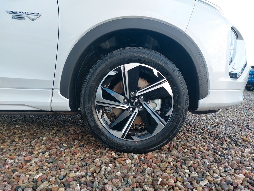 Mitsubishi Eclipse Cross 2024