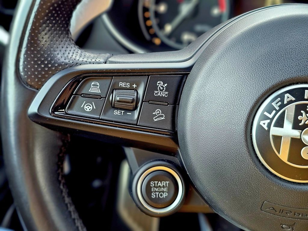 Alfa Romeo Stelvio 2020