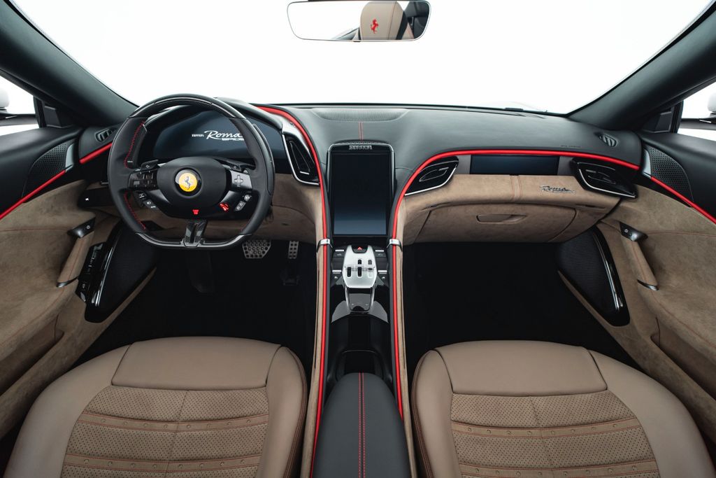 Ferrari Roma 2025