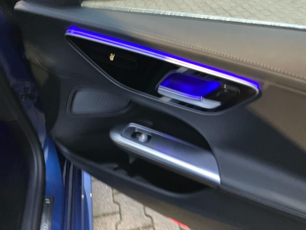 Mercedes-Benz C 300 2024