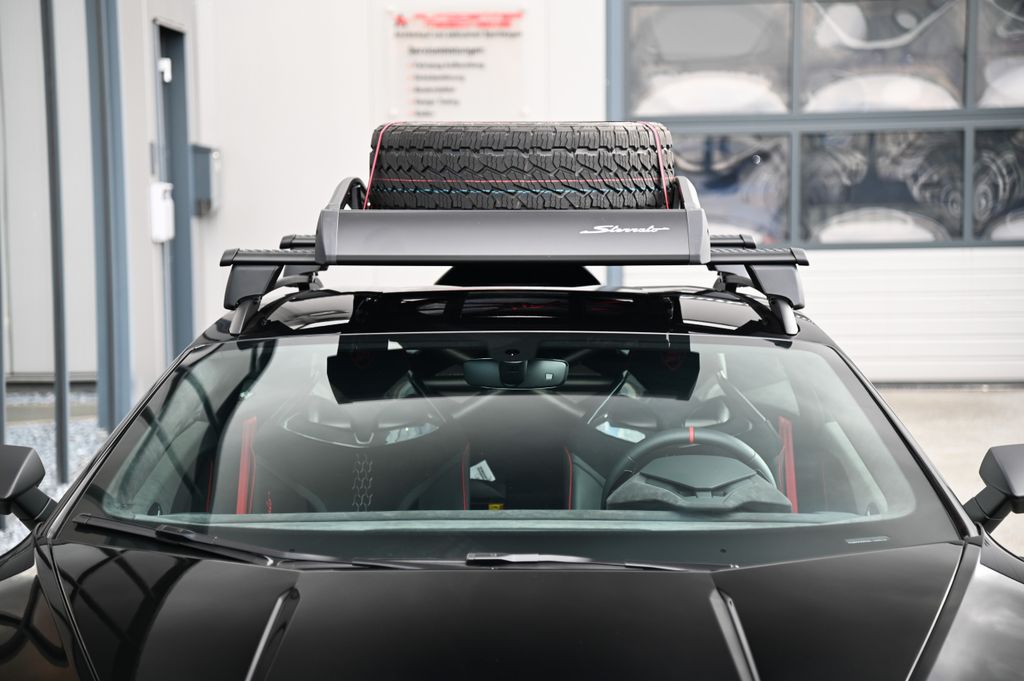 Lamborghini Huracán 2024