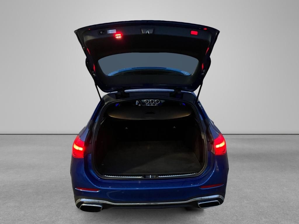 Mercedes-Benz C 300 2024