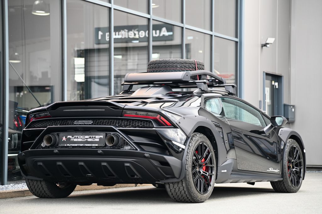 Lamborghini Huracán 2024