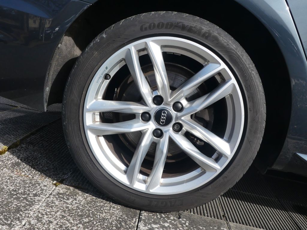 Audi A4 2020
