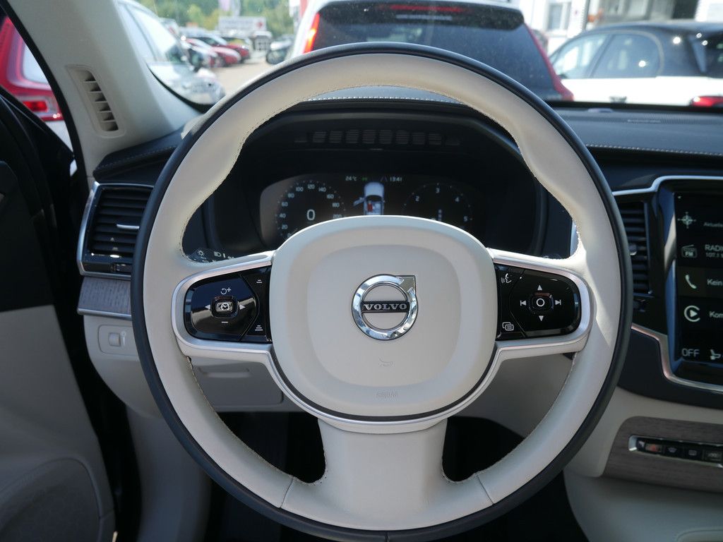 Volvo XC90 2021