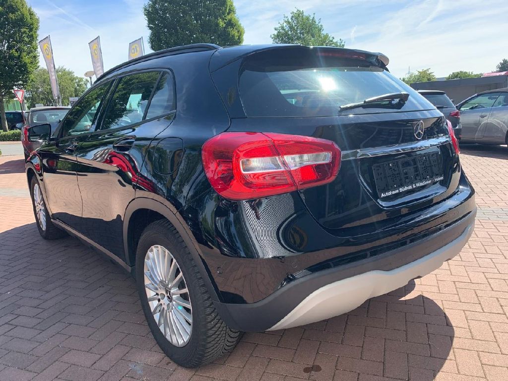 Mercedes-Benz GLA 180 2018
