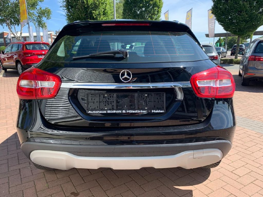 Mercedes-Benz GLA 180 2018