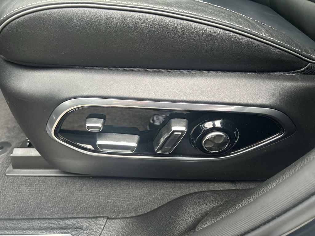 Jeep Grand Cherokee 2023