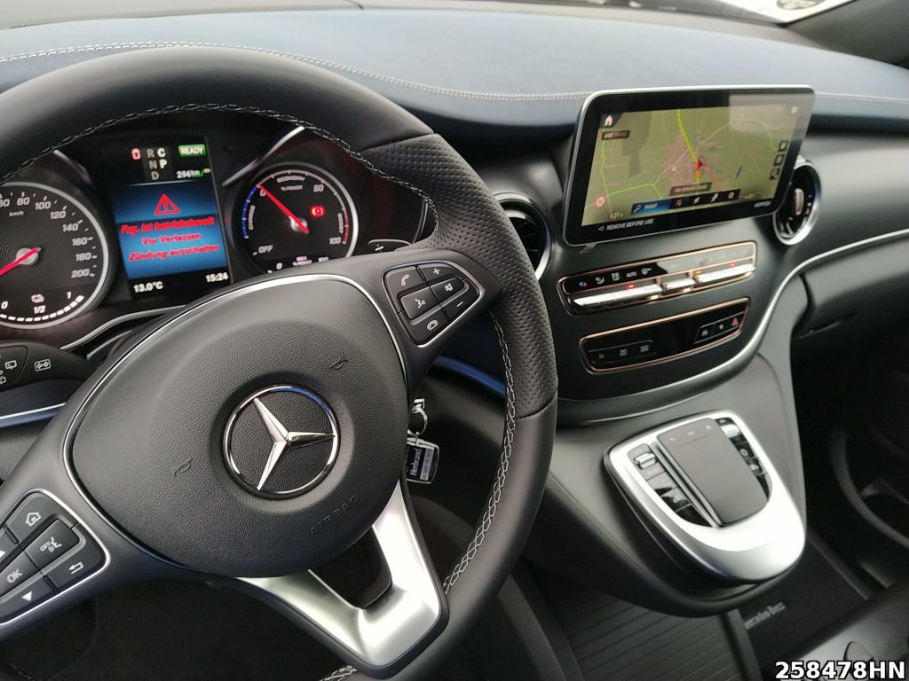 Mercedes-Benz EQV 2023