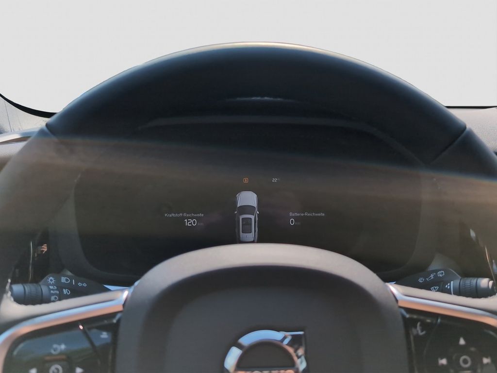 Volvo XC60 2025