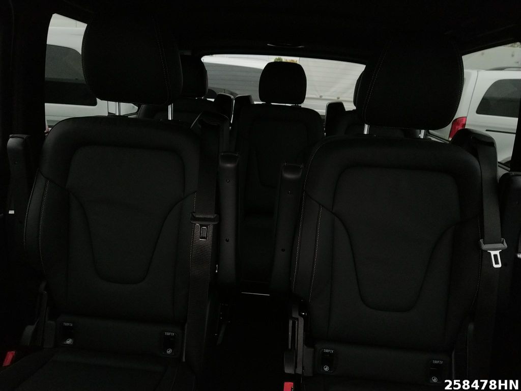 Mercedes-Benz EQV 2023