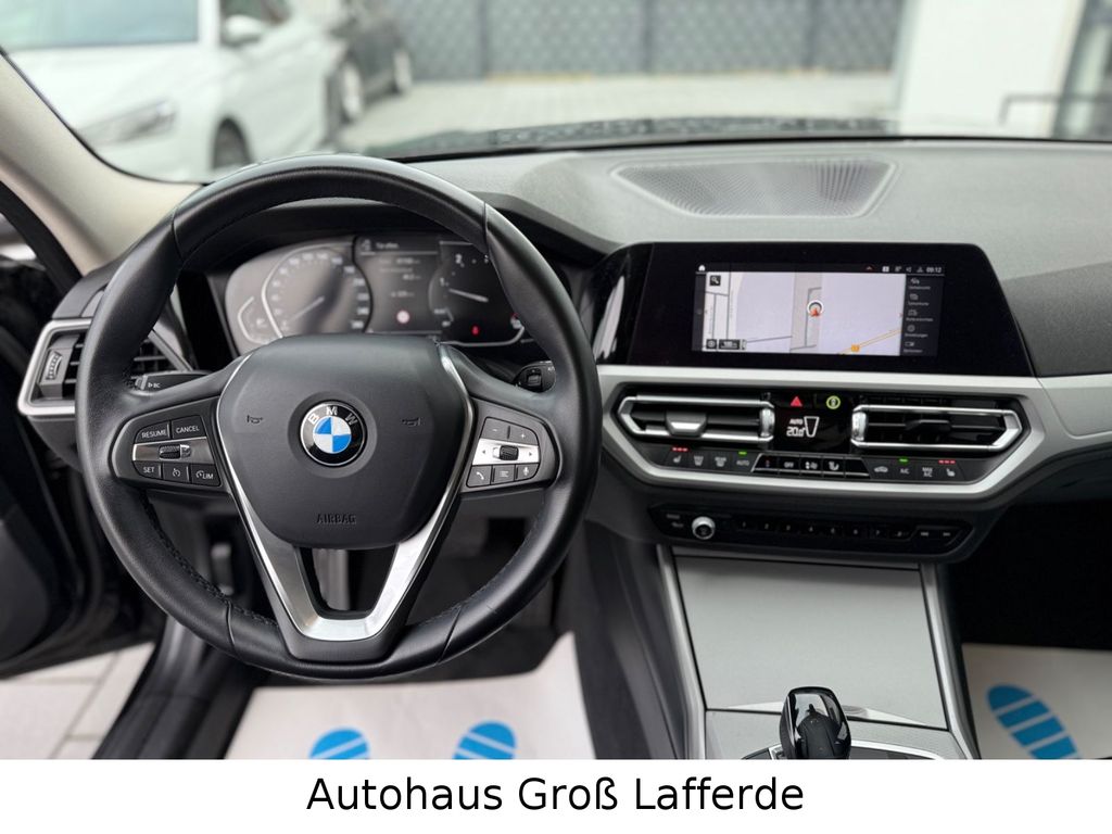 BMW 318 2021