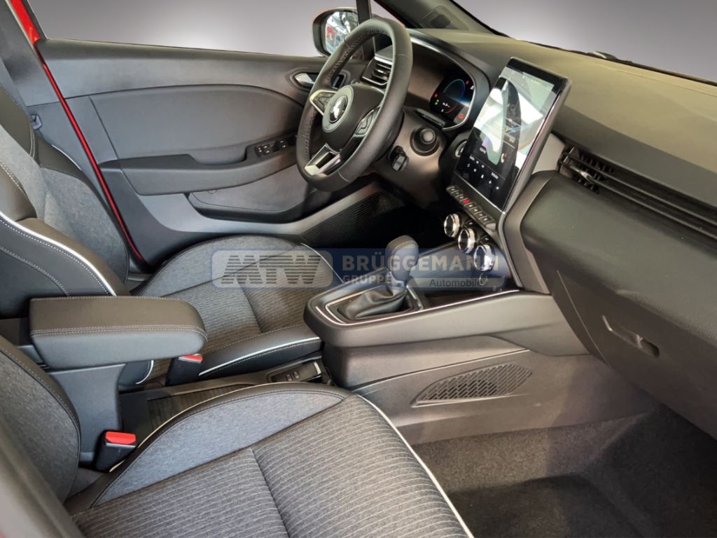 Mitsubishi Colt 2025