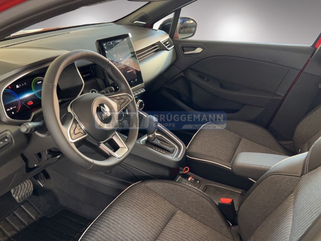 Mitsubishi Colt 2025