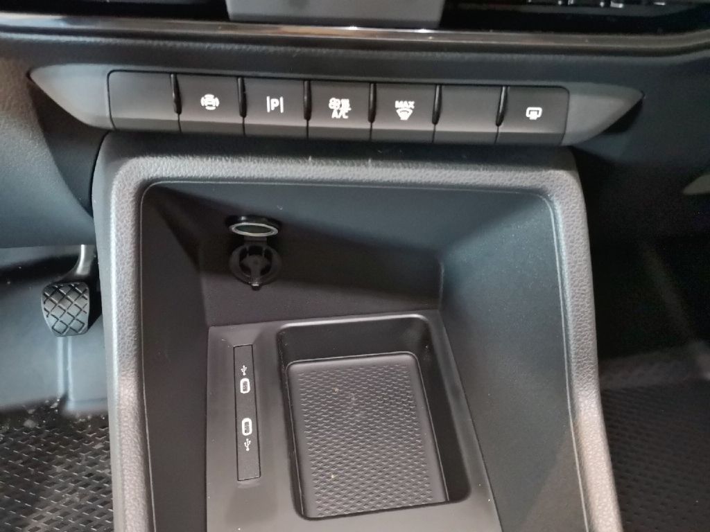 Ford Transit Connect 2025