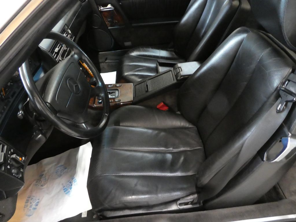 Mercedes-Benz SL 320 1993