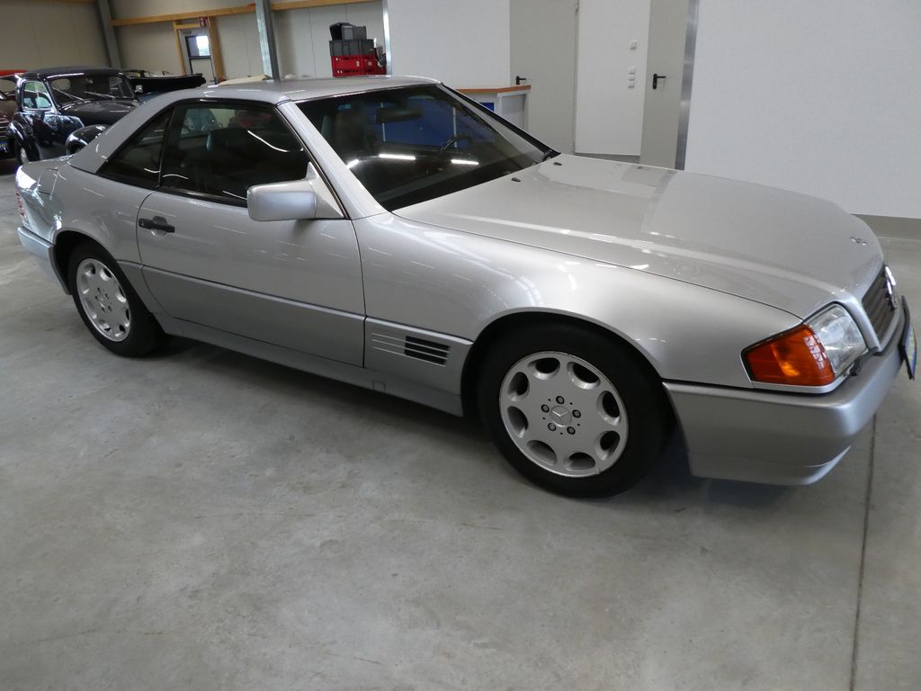 Mercedes-Benz SL 320 1993