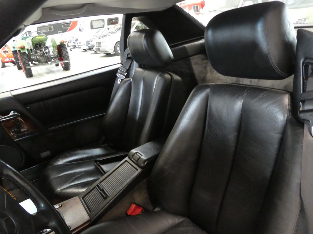 Mercedes-Benz SL 320 1993