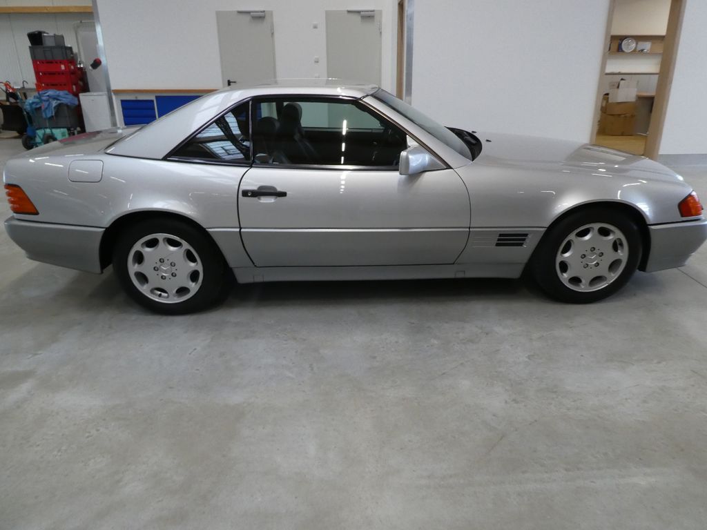 Mercedes-Benz SL 320 1993