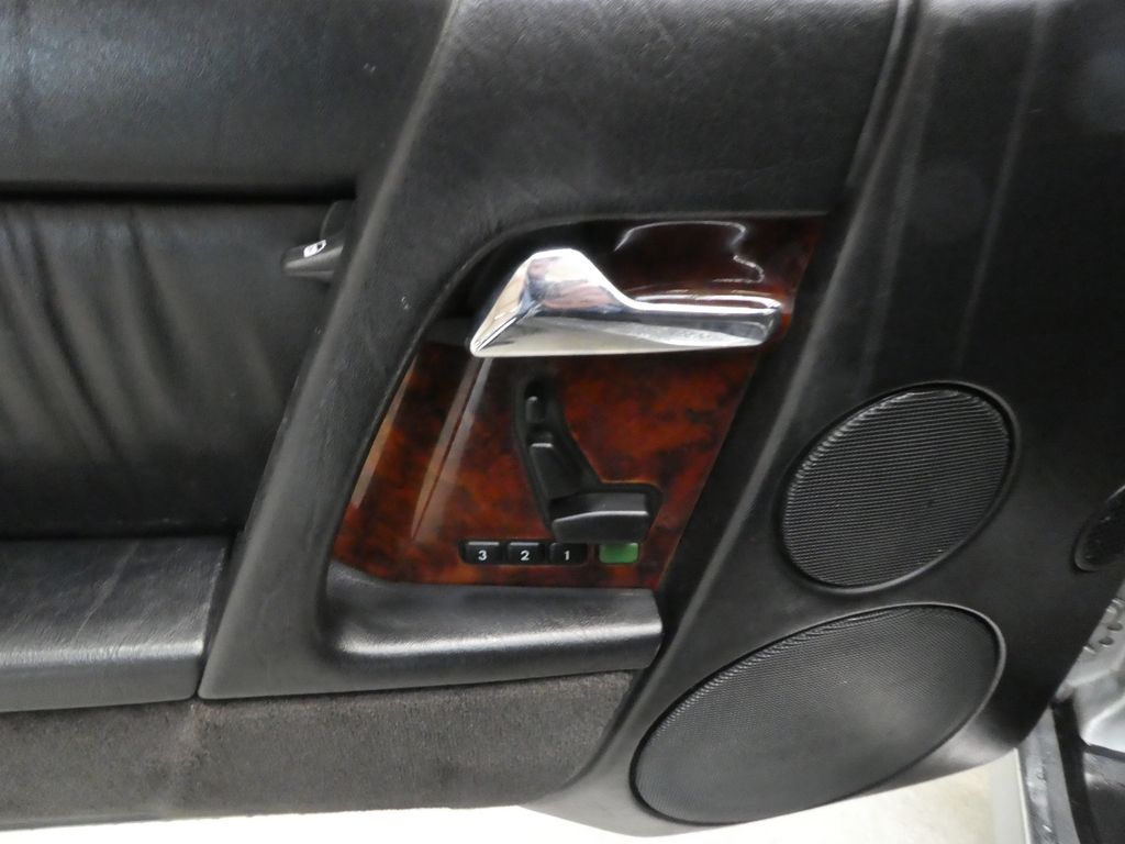 Mercedes-Benz SL 320 1993