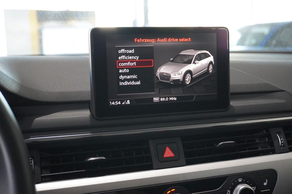 Audi A4 2019