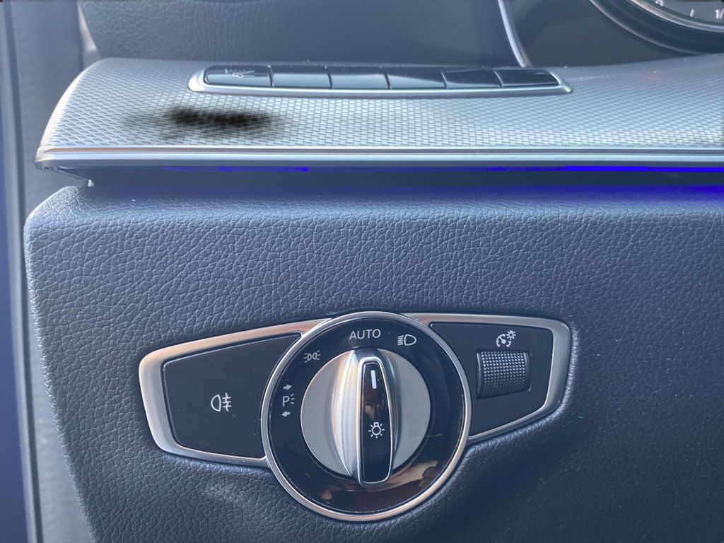 Mercedes-Benz E 300 2019