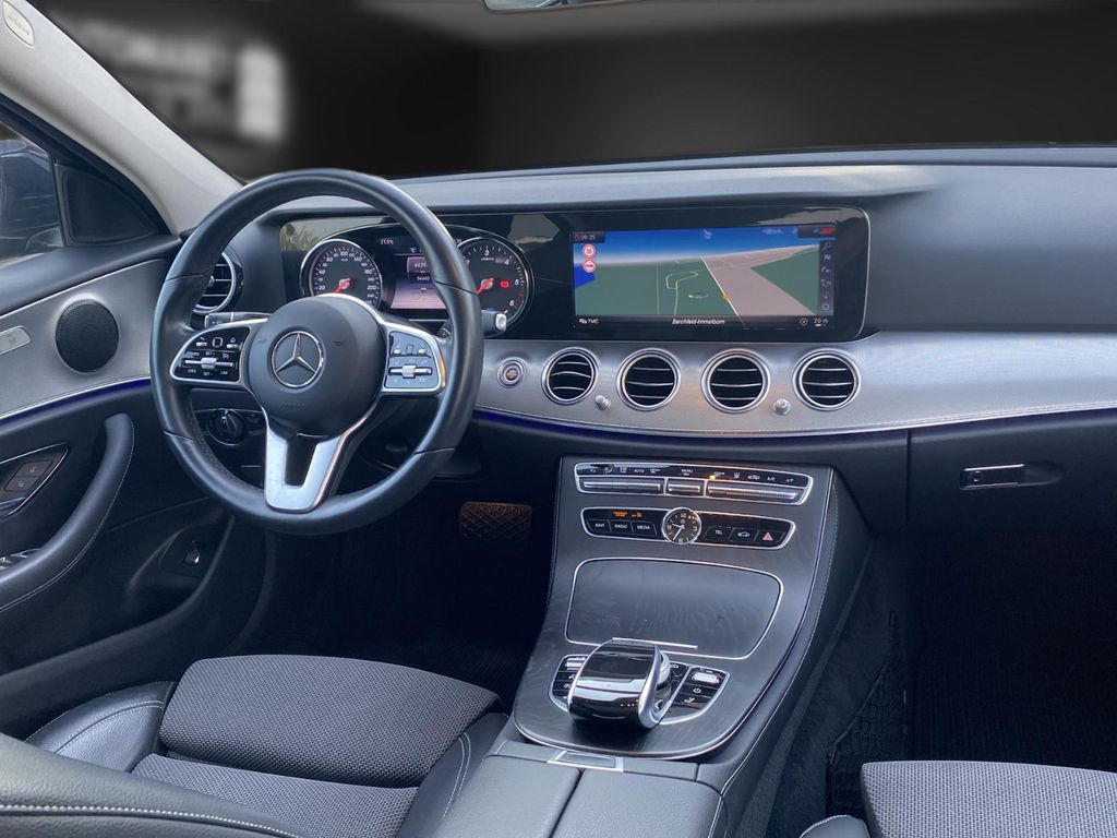 Mercedes-Benz E 300 2019