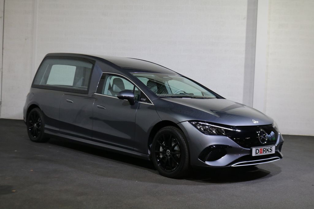 Mercedes-Benz EQE 2023