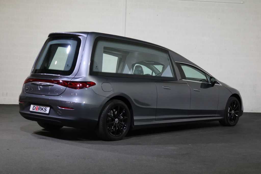 Mercedes-Benz EQE 2023