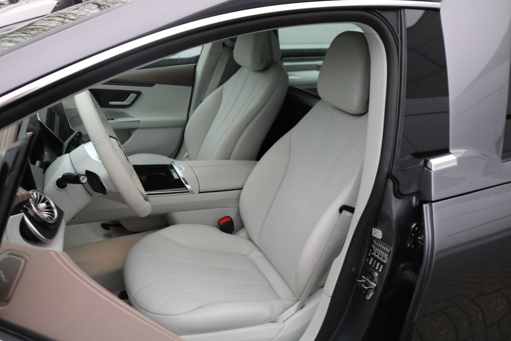 Mercedes-Benz EQE 2023