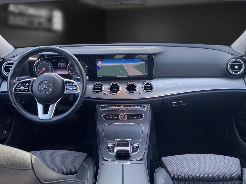 Mercedes-Benz E 300 2019