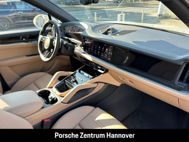 Porsche Cayenne 2025