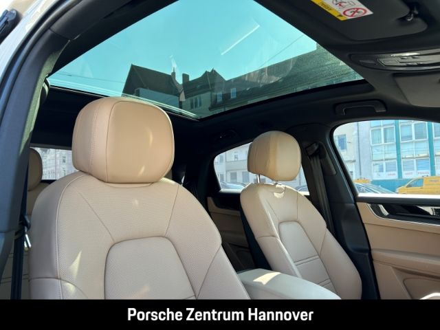 Porsche Cayenne 2025