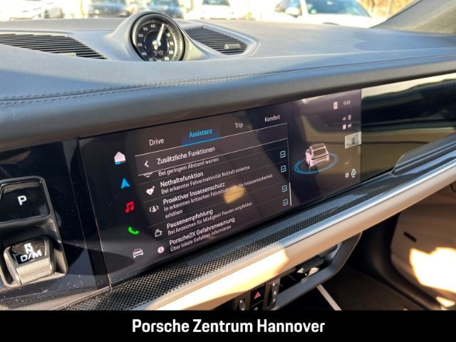 Porsche Cayenne 2025