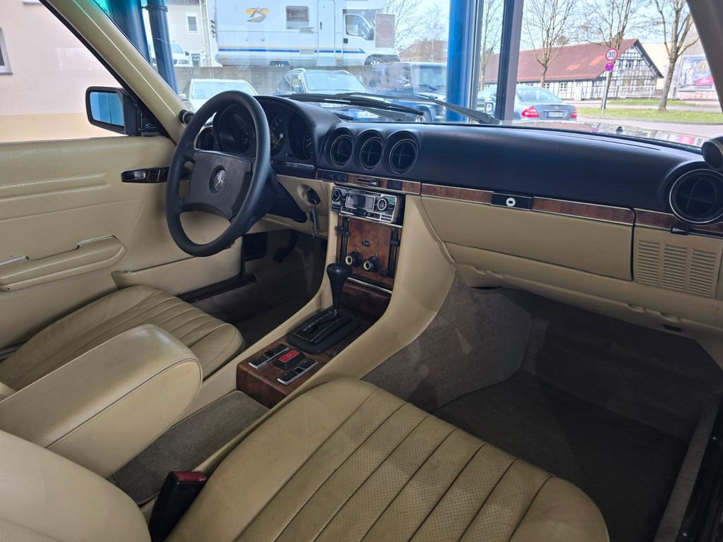 Mercedes-Benz 500 1981