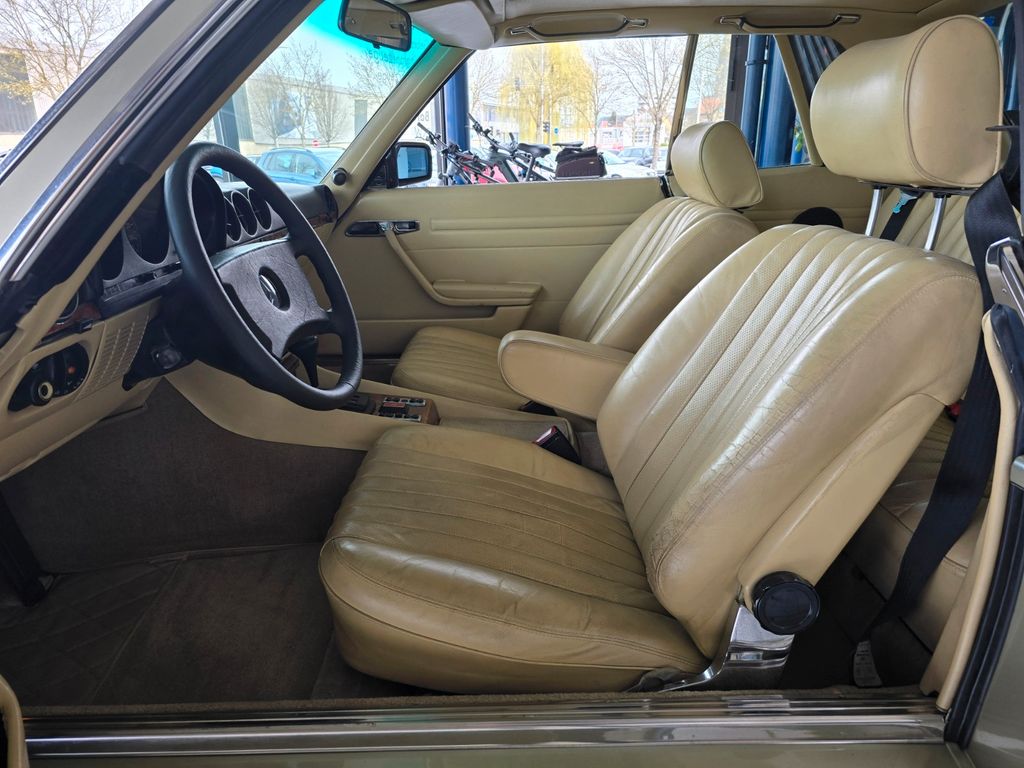 Mercedes-Benz 500 1981