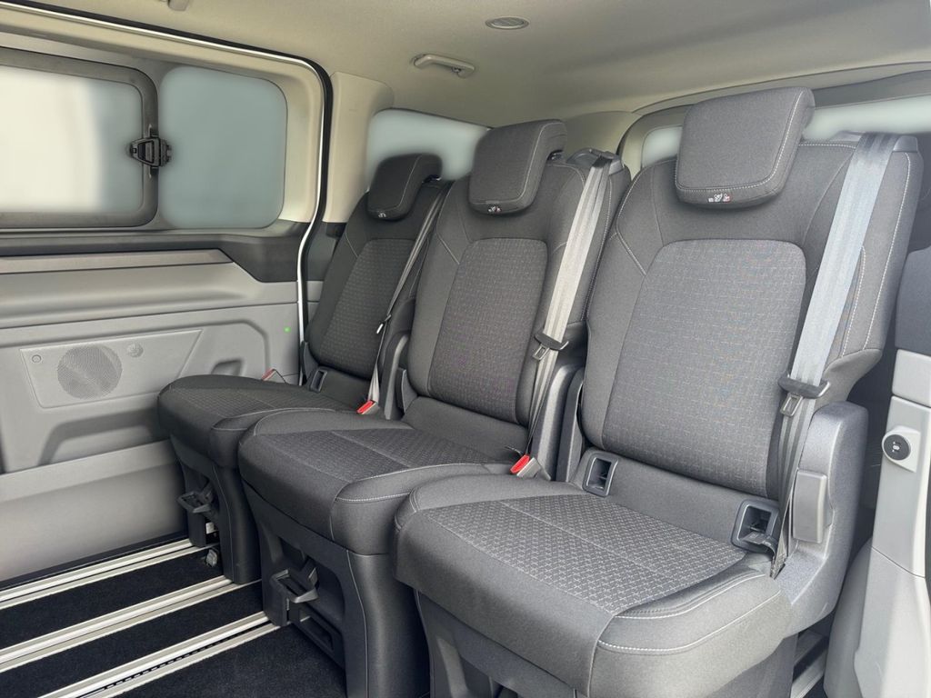 Ford Tourneo Custom