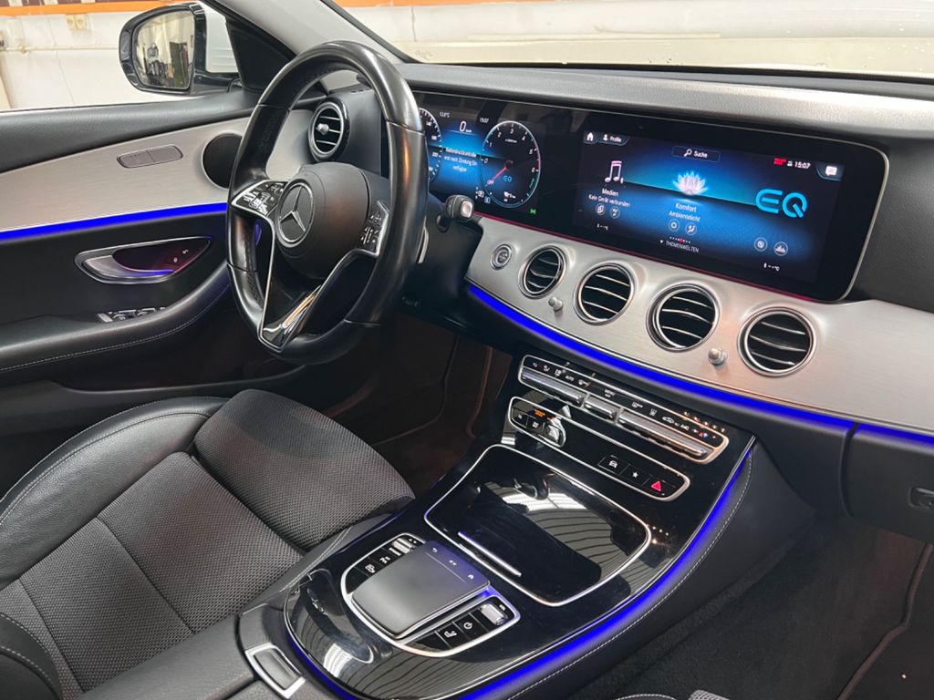 Mercedes-Benz E 300 2021