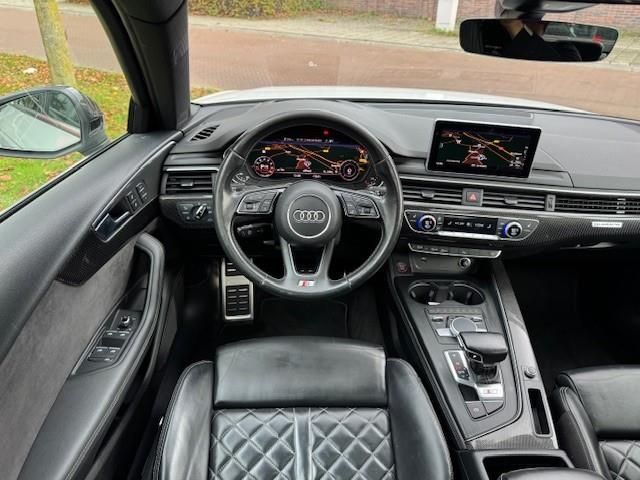 Audi A4 2018