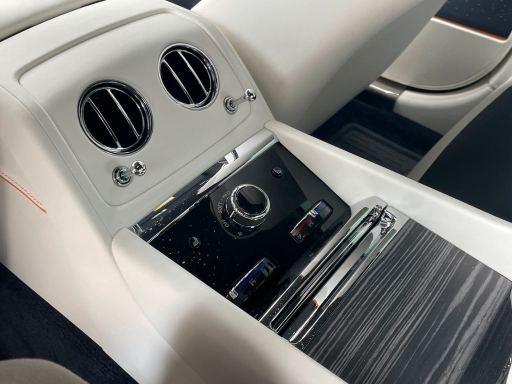 Rolls-Royce Spectre 2024