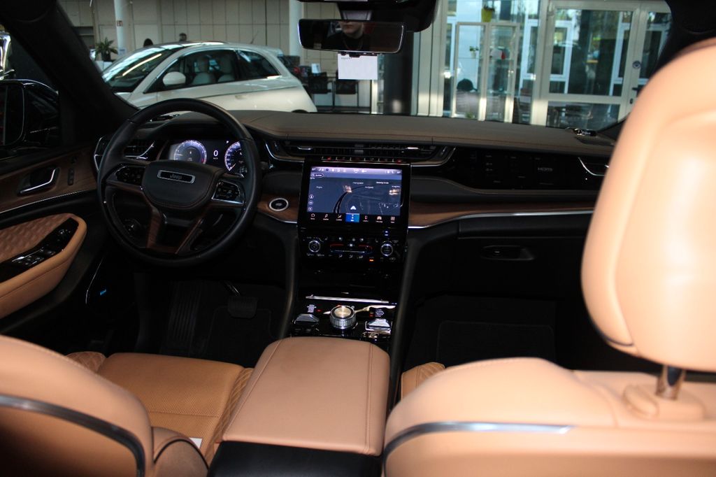 Jeep Grand Cherokee 2024